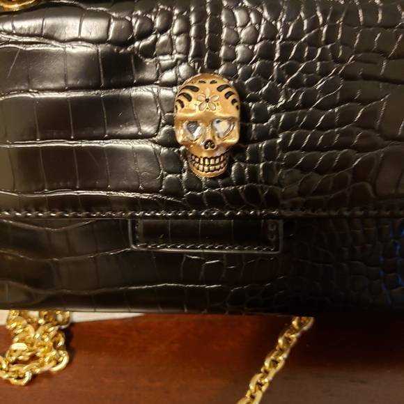 Betsey Johnson Black Heads Up Crossbody Bag - Picture 2 of 7